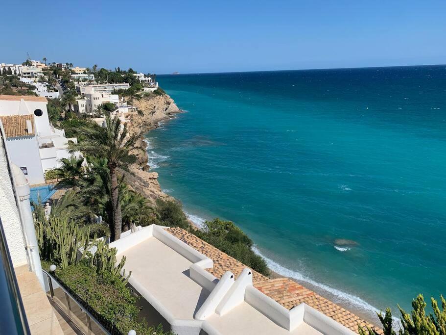 Preciosa Casa En Vilajoyosa Con Vistas Al Mar En Las Casas Colgantes Del Casco Antiguo Villajoyosa Luaran gambar